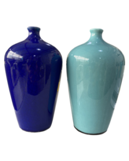 Vaso Figueira Bico baixo, em cerâmica, liso, na cor verde e na cor azul
