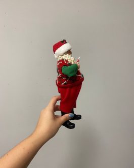 PAPAI NOEL EM PÉ VERMELHO COM VERDE